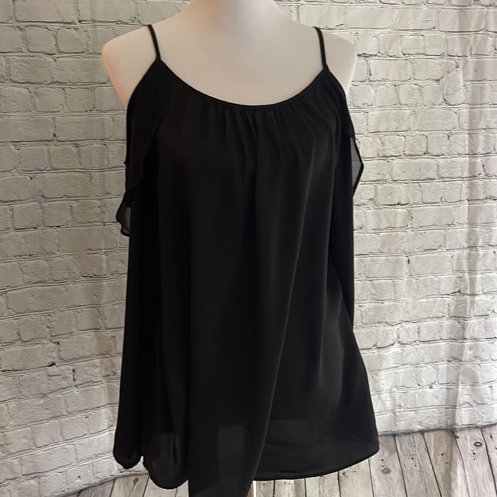 White House Black Market cold shoulder- long sleeve blouse Size large